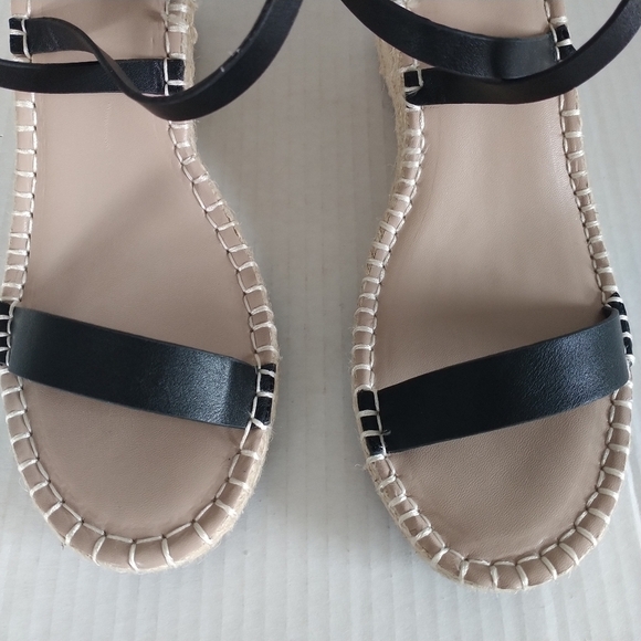 Charles by Charles David. Black Natural Nola Wedge Sandals 10M - Picture 9 of 12